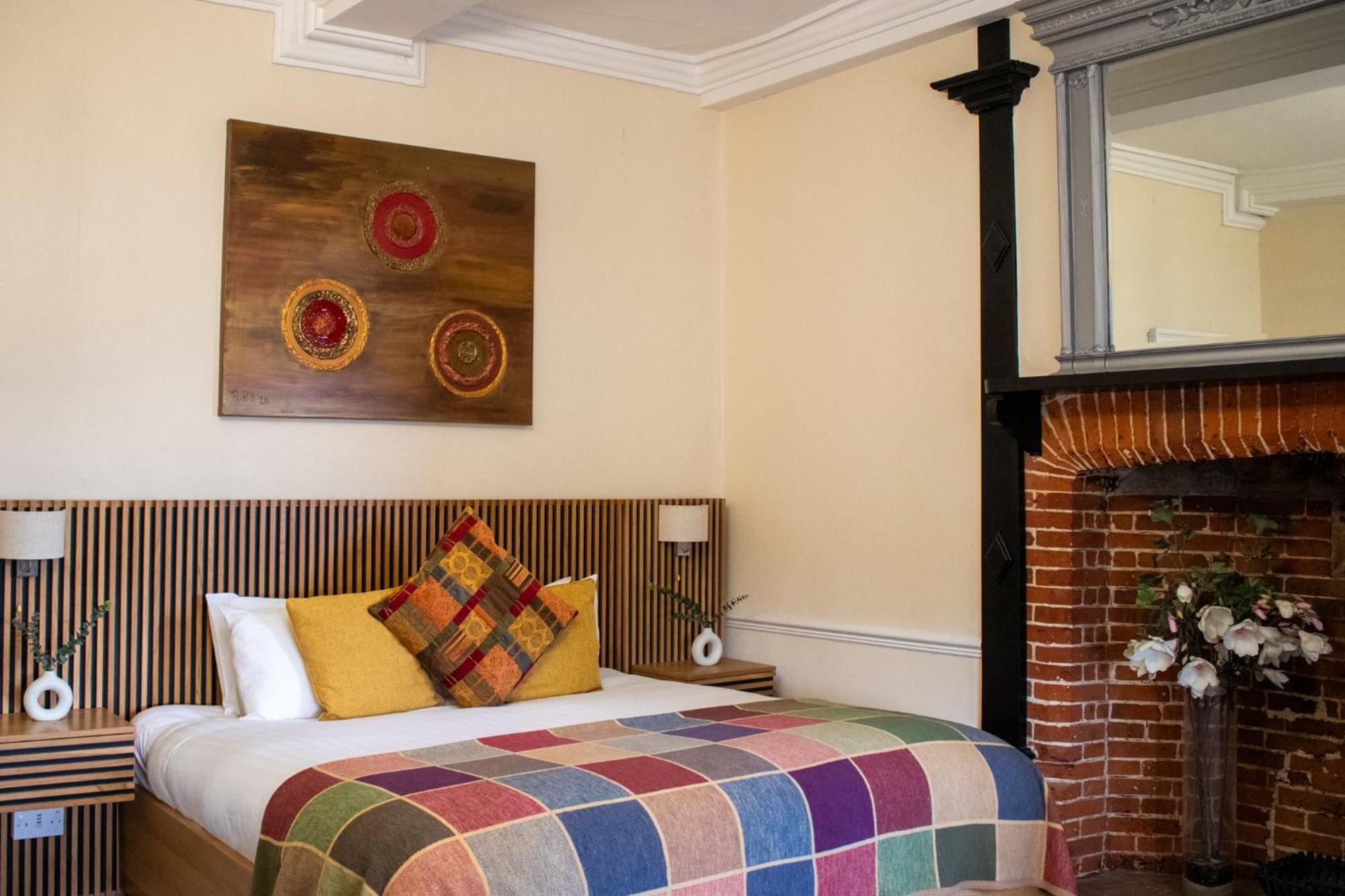 Scole Inn Hotel Дис Стая снимка